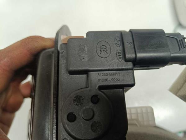 GACHE DE HAYON KIA PICANTO 2017+/ HYUNDAI KONA - Vue 3